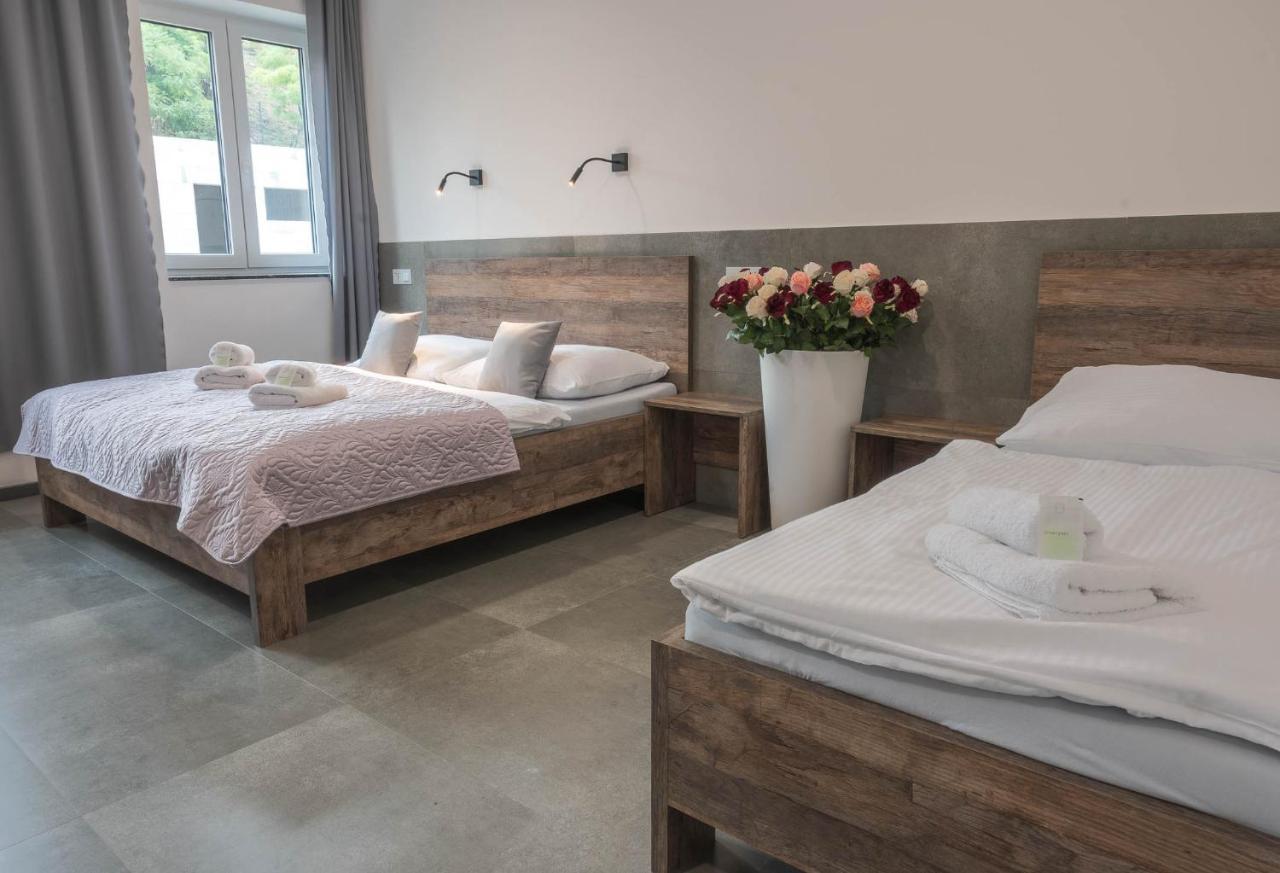 Veltlin Bed & Wine Hotel Valtice Exterior foto