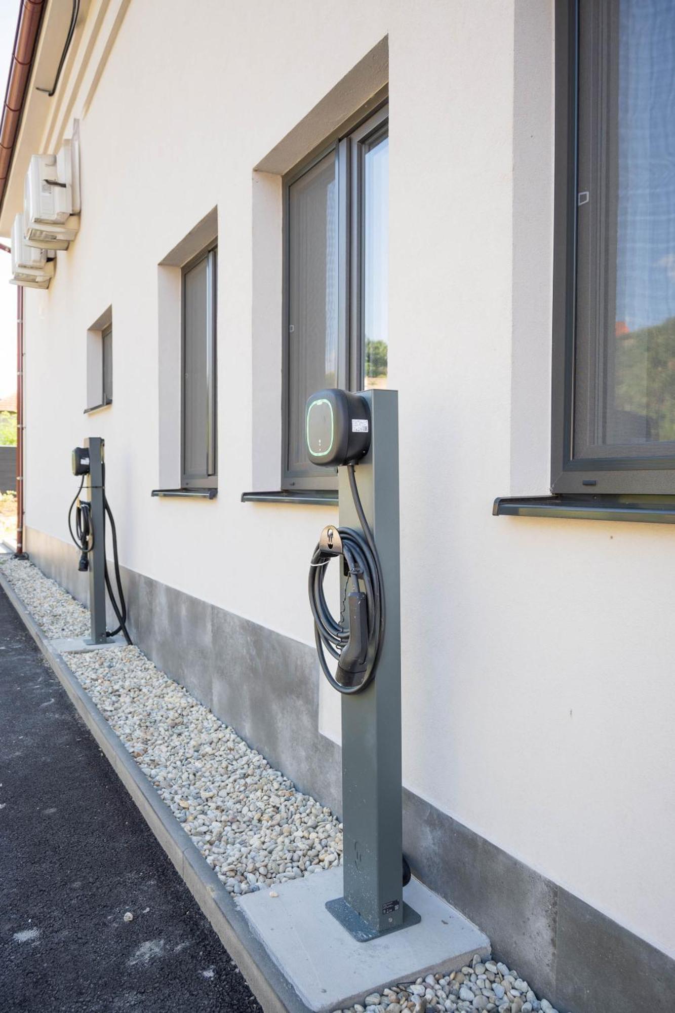 Veltlin Bed & Wine Hotel Valtice Exterior foto